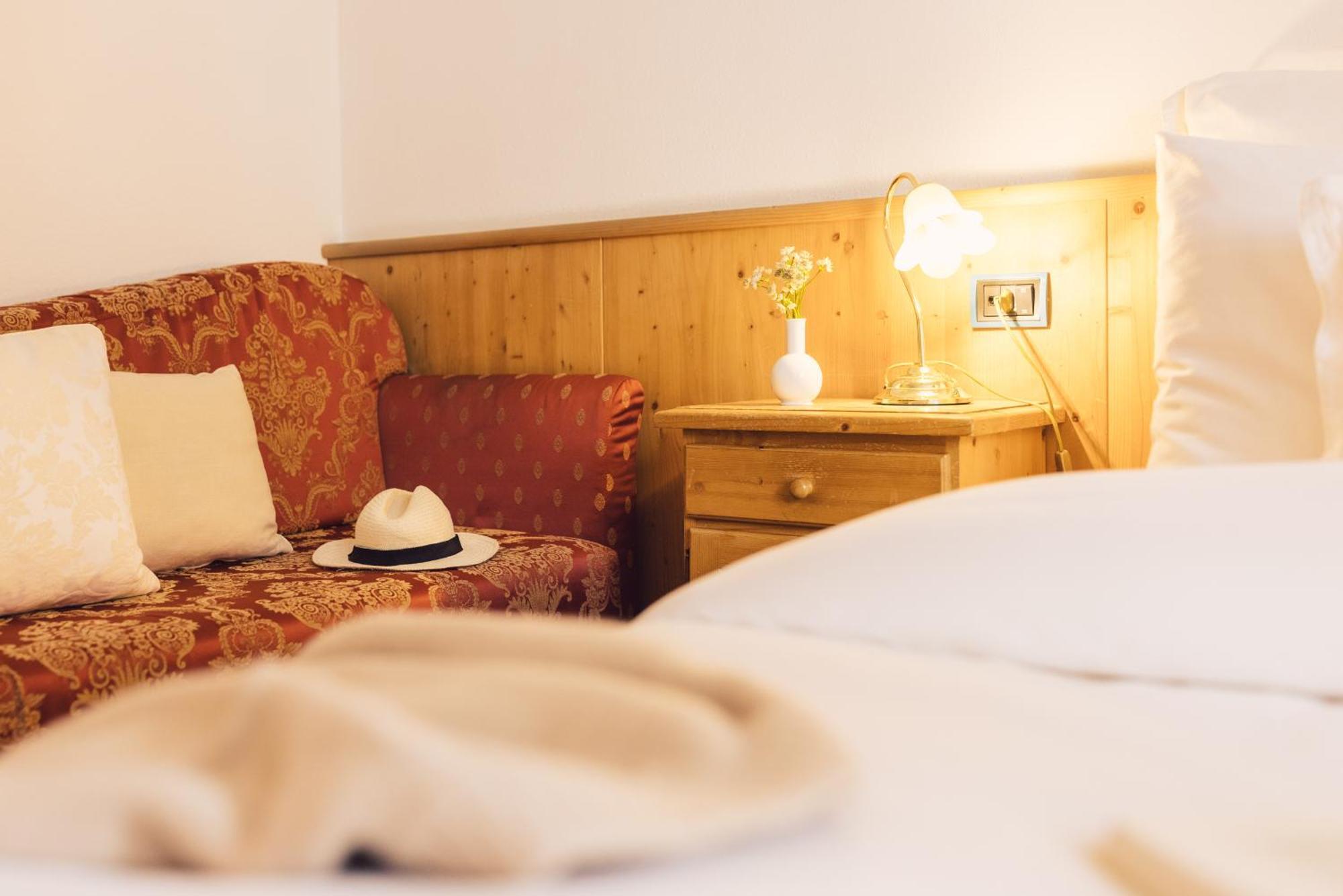 Parkhotel Schachen Ahrntal Room photo